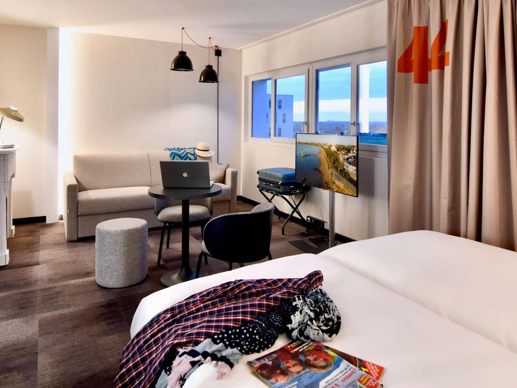 Готель Ibis Styles Saint Nazaire Centre Gare Екстер'єр фото
